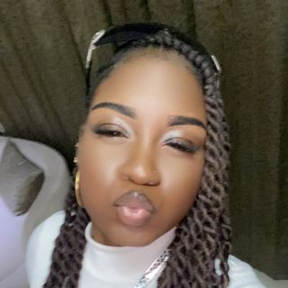 Zoe-Anné Peters's profile picture, influencer in saint-vincent-and-the-grenadines