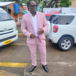 Shaka's profile picture, influencer in grenada