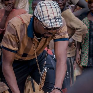 B-face On The'flo's profile picture, influencer in burundi