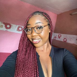 Debora N'na's profile picture, influencer in gabon