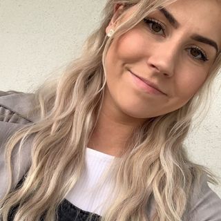Elisabet Dam Jacobsen's profile picture, influencer in faroe-islands