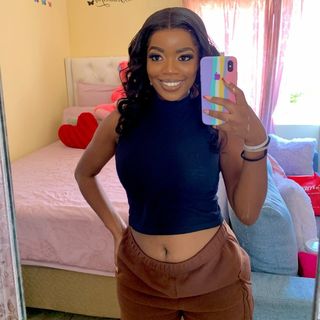 Elizabeth's profile picture, influencer in namibia