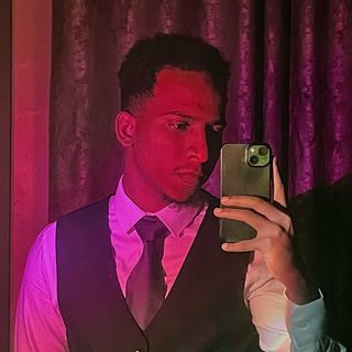𝐅𝐚𝐢𝐬𝐚𝐥 𝐒𝐚𝐥𝐚𝐡's profile picture, influencer in sudan