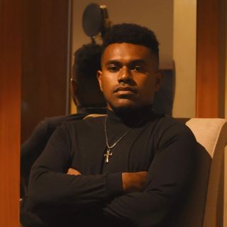~ Rus ~ 🇵🇬's profile picture, influencer in papua-new-guinea