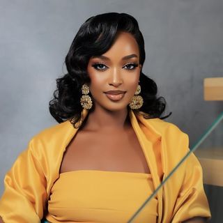 Mrs. O's profile picture, influencer in uganda