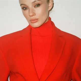 ᴠᴀʟᴇʀɪʏᴀ ᴋᴏᴍᴀʀᴏᴠᴀ's profile picture, influencer in ukraine
